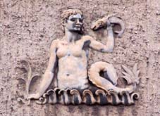 Figurenschmuck am Sachsenbad